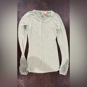 BKE Light Gray Long Sleeve Top with Ruffle Cuffs